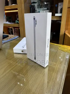 New Apple iPhone Air 256 GB Blue