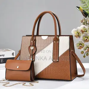 This Is a Structured 2 in 1 Satchel Set in a Chic Colour-Block Design.