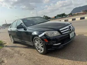 Mercedes-Benz C300 2008 Black