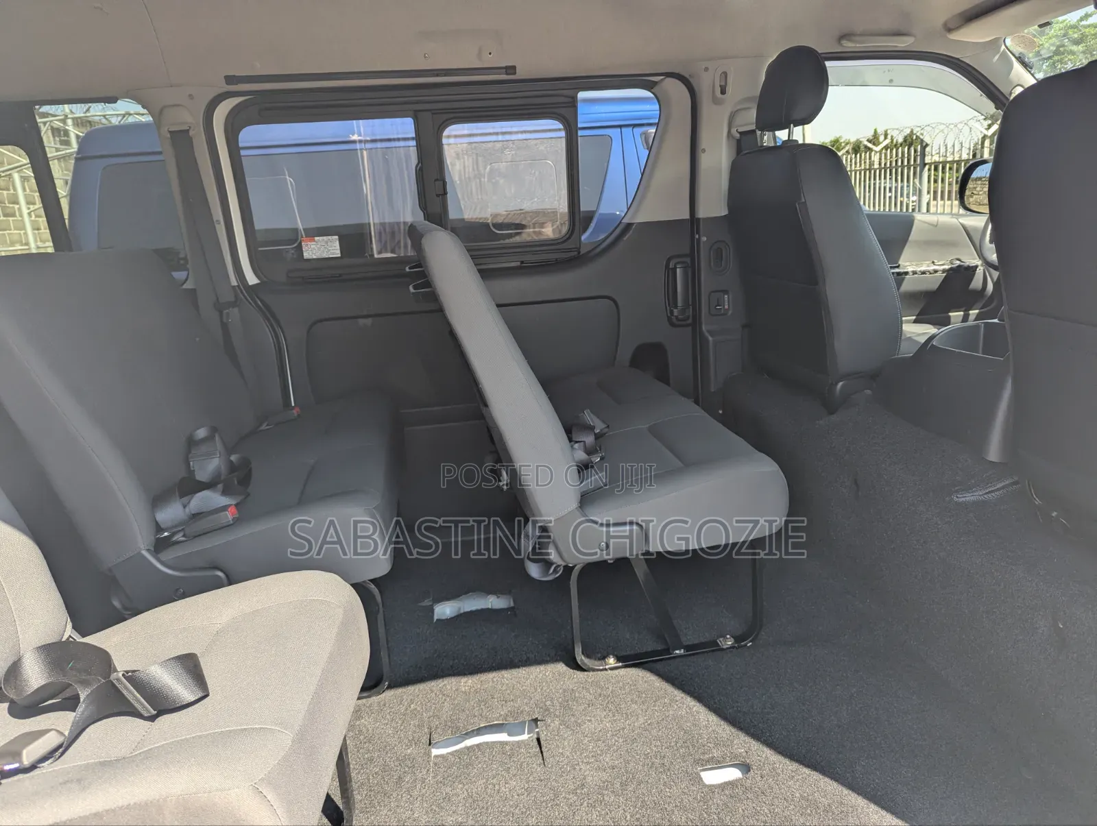 Toyota HiAce 2017 White