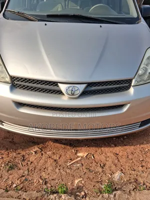 Toyota Sienna 2006 Silver