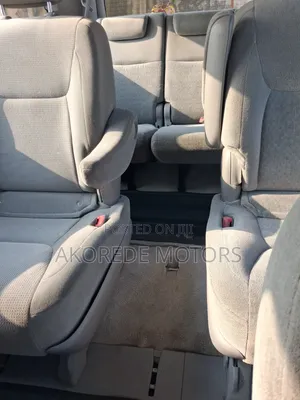Toyota Sienna 2006 Silver