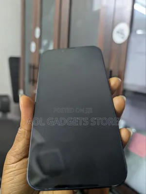 Apple iPhone 13 128 GB Black