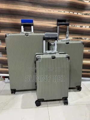 Earth Luxury Allumium Luggage Boxes