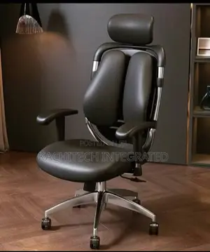 Kidney Executive Chair