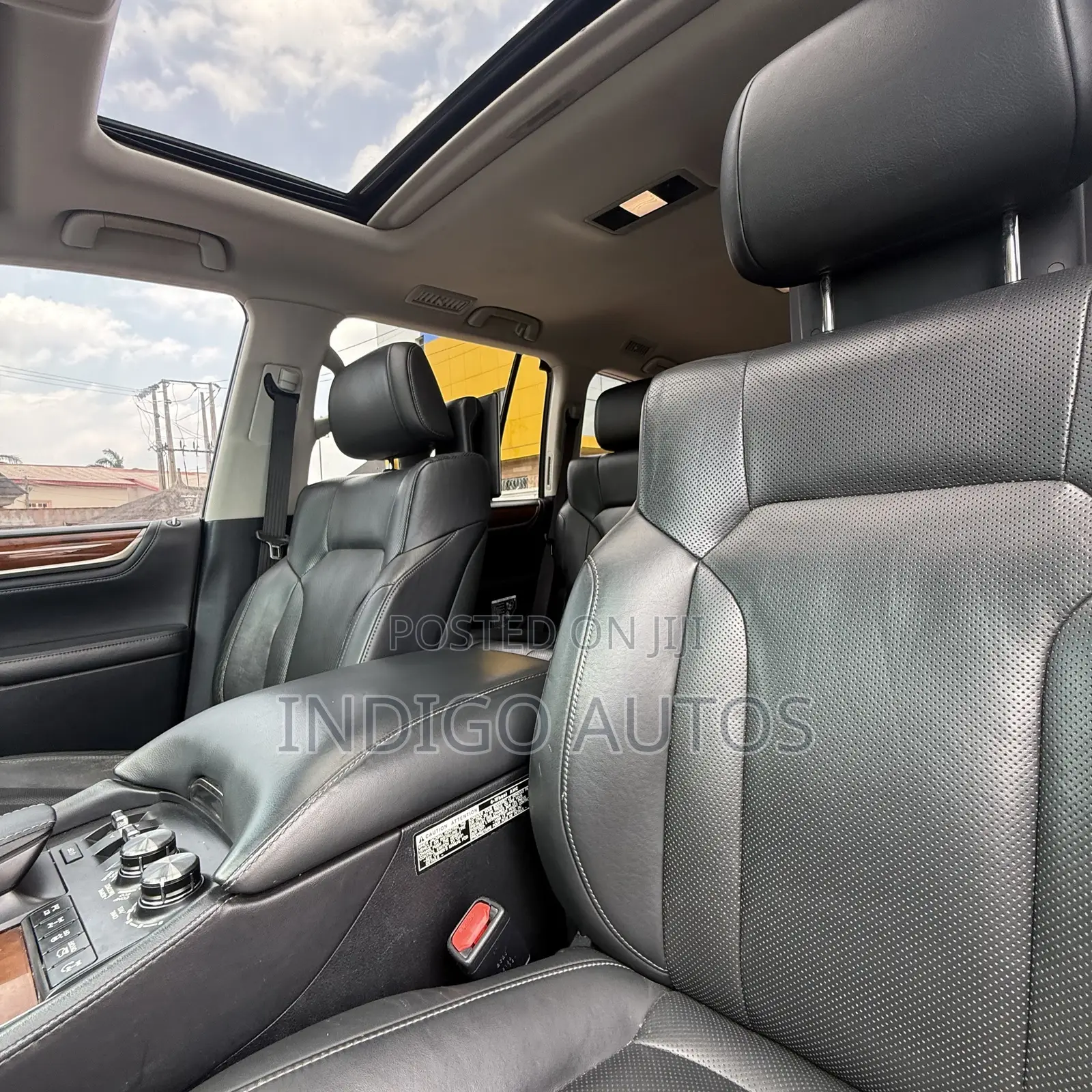 Lexus LX 2017 Black