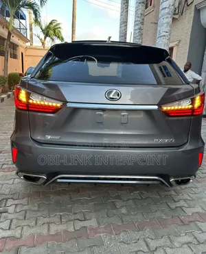 Lexus RX 2019