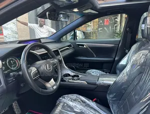 Lexus RX 2019