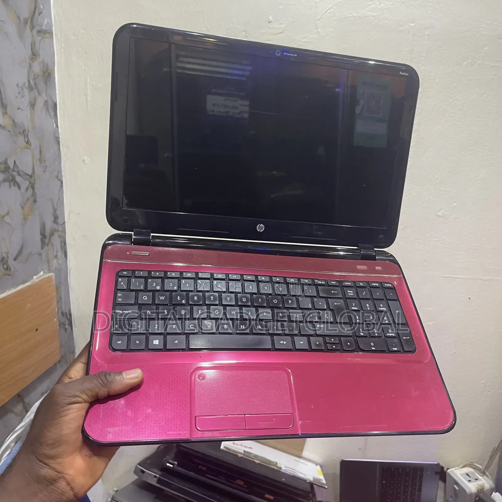 Laptop HP Pavilion 15 8GB AMD A6 SSD 128GB