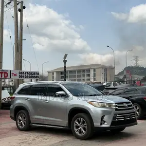 Toyota Highlander 2016 Silver