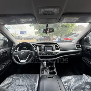 Toyota Highlander 2016 Silver