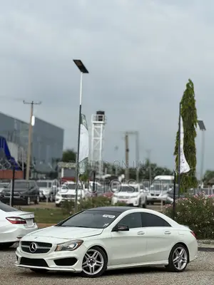 Mercedes-Benz CLA-Class CLA 250 Sedan 2016 White