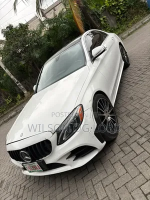 Mercedes-Benz C300 2019 White