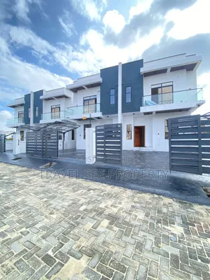 4bdrm Duplex in Lagos State Business for sale