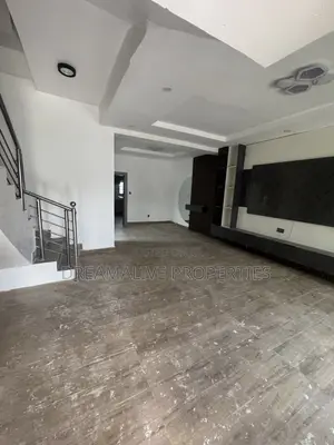 4bdrm Duplex in Jahi for rent
