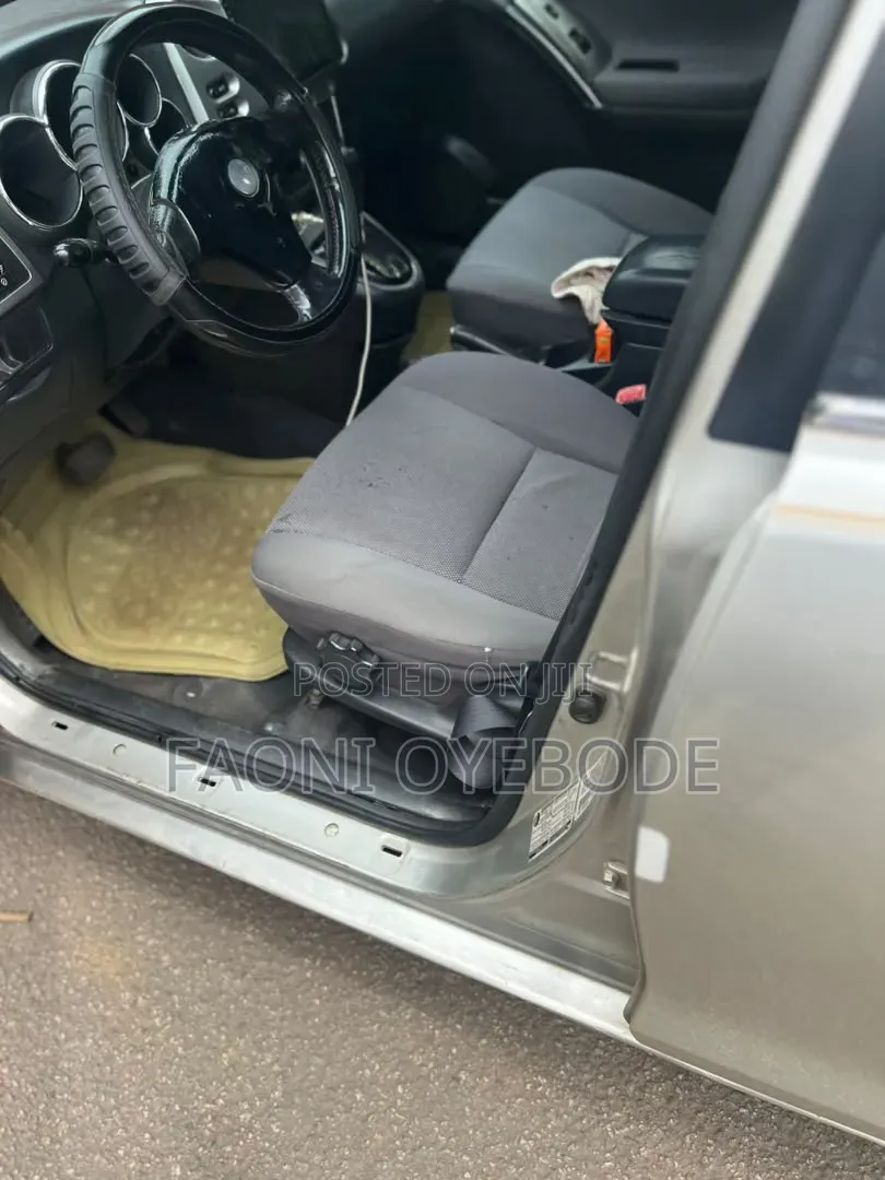 Toyota Matrix 2003 Gray