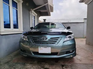 Toyota Camry SE 4dr Sedan (2.4L 4cyl 5A) 2007 Green
