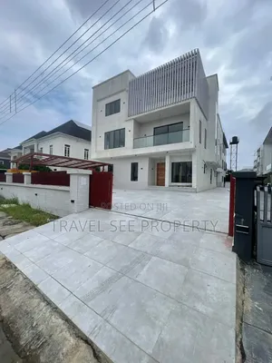 Furnished 5bdrm Duplex in Private Estate Osapa for sale