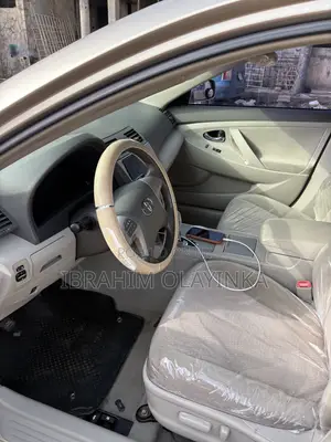 Toyota Camry 2010 Gold