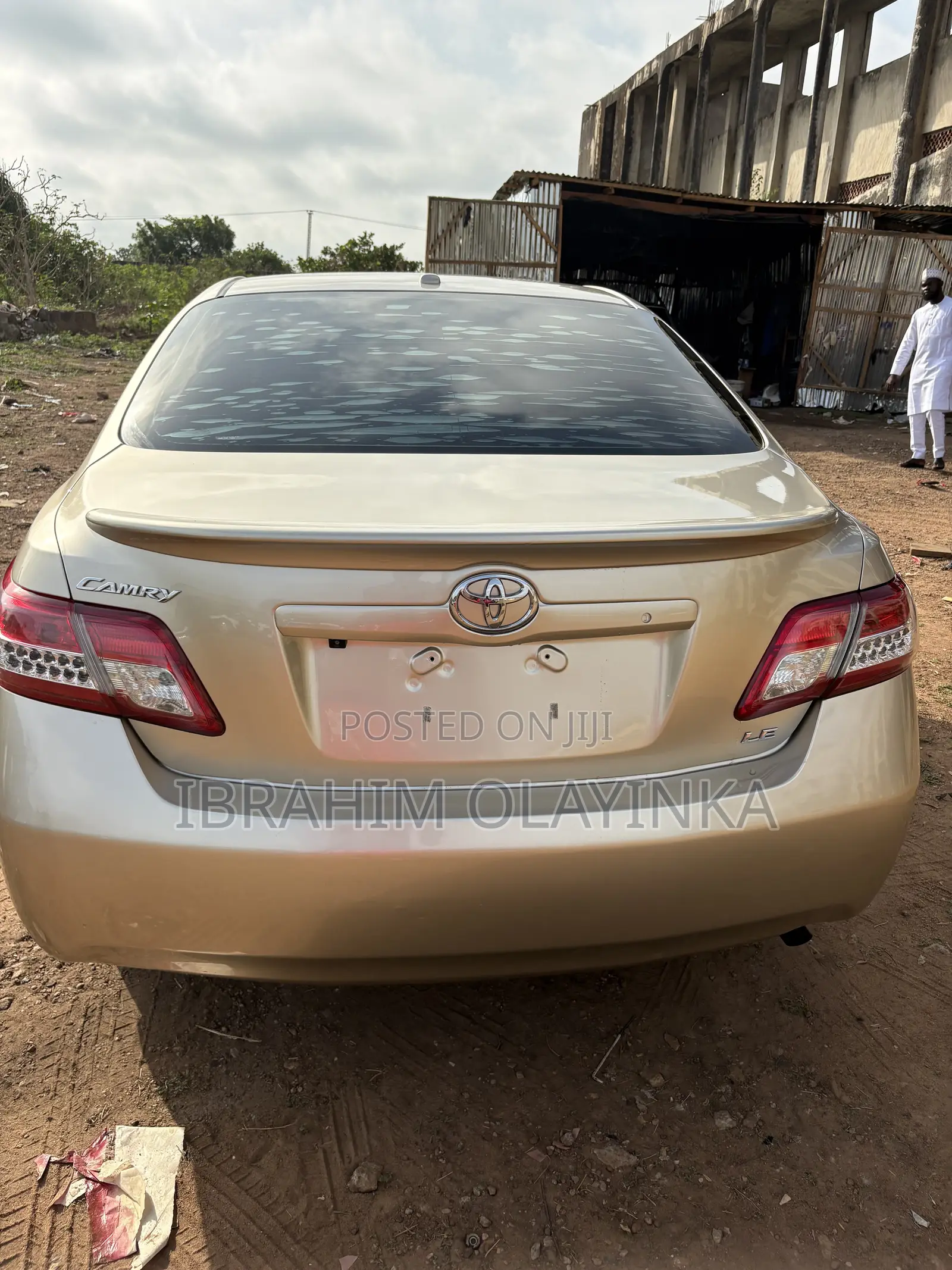 Toyota Camry 2010 Gold