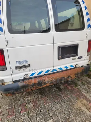 Ford E250 2010 White
