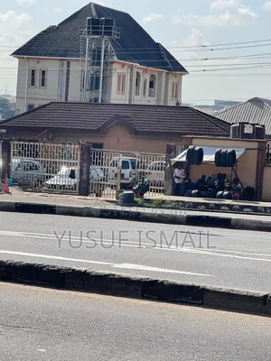 Furnished 6bdrm Bungalow in Abeokuta Express for sale