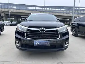 Toyota Highlander 2016 Black
