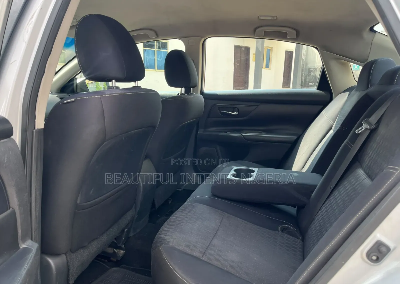 Nissan Altima 2.5 S 2017 White