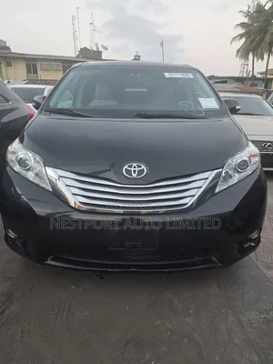 Toyota Sienna Limited 7-Passenger 4dr Minivan (3.5L 6cyl 6A) 2014 Black