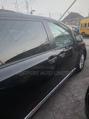 Toyota Sienna Limited 7-Passenger 4dr Minivan (3.5L 6cyl 6A) 2014 Black