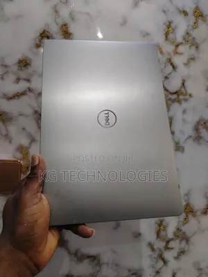 Laptop Dell Latitude 7300 8GB Intel Core i5 SSD 256GB