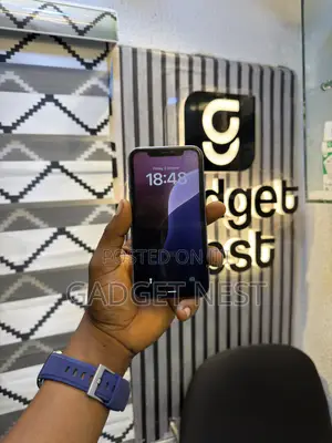 Apple iPhone 11 64 GB Black