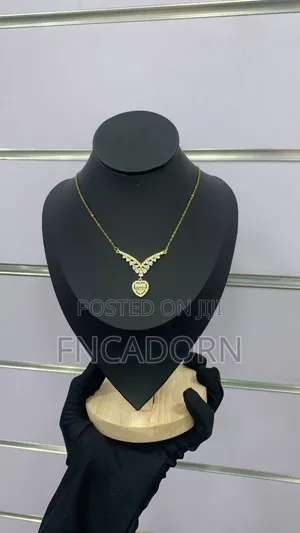 Zirconia Necklace