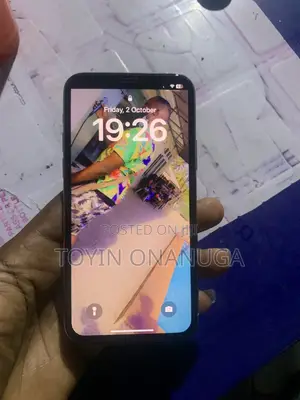 Apple iPhone 11 64 GB White