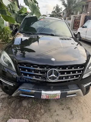 Mercedes-Benz M Class ML400 4MATIC 4dr SUV AWD (3.0L 6cyl Turbo 7A)