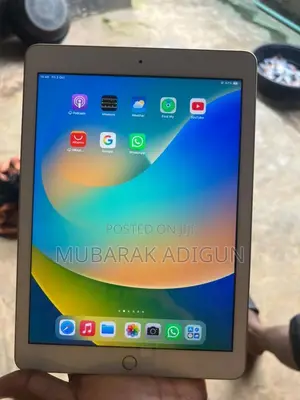 Apple iPad Pro 9.7 (2016) 32 GB