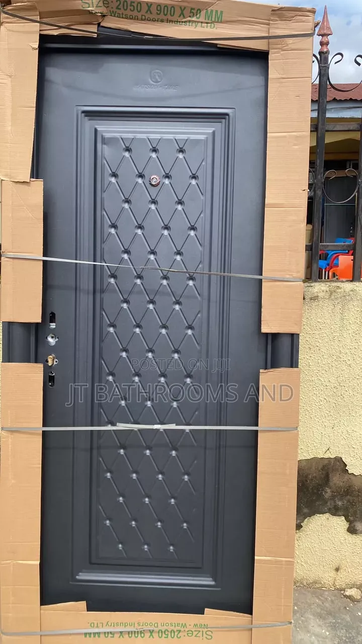 Chainise Door
