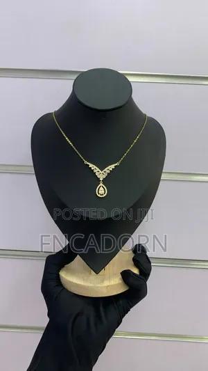Zirconia Necklace