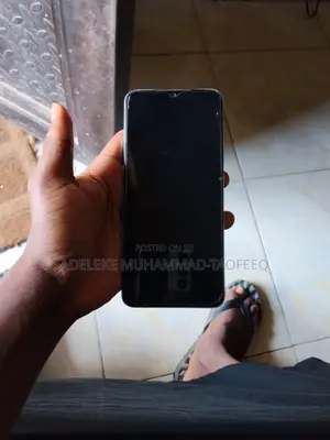 Infinix Smart 7 HD 64 GB White