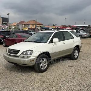 Lexus RX 300 4WD 2000 White