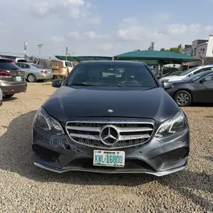 Mercedes-Benz E350 Base 4dr 4Matic Sedan AWD (3.5L 6cyl 7A) 2012 Black