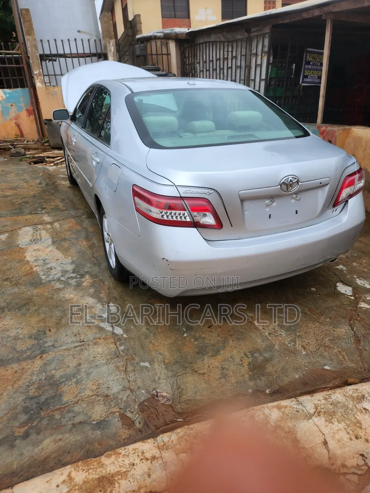 Toyota Camry 2011