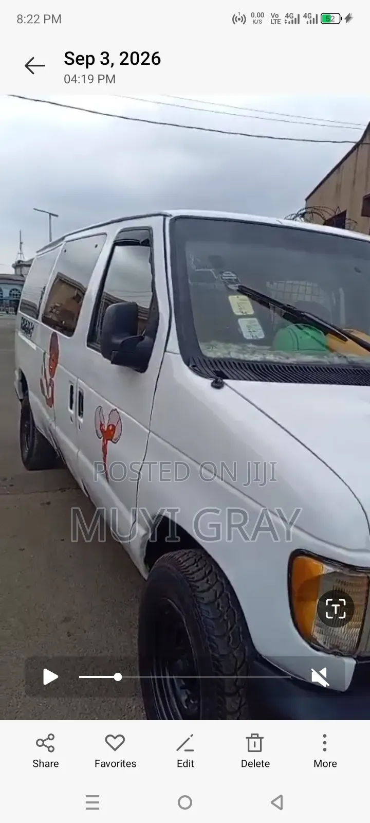Ford E350 2000 White