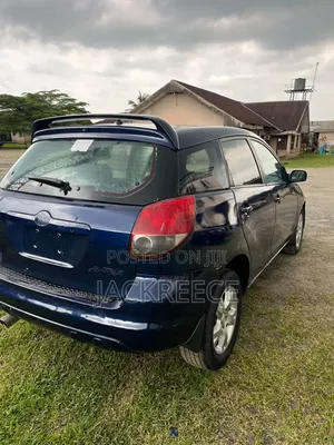 Toyota Matrix 2004 Blue