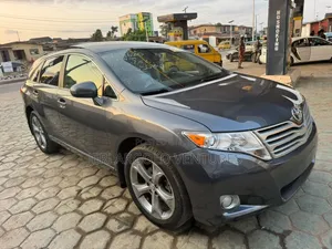 Toyota Venza V6 2012 Gray
