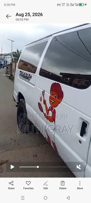 Ford E350 2000 White