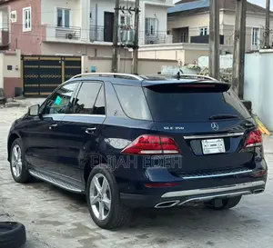 Mercedes-Benz GLE-Class GLE 350 2017 Beige