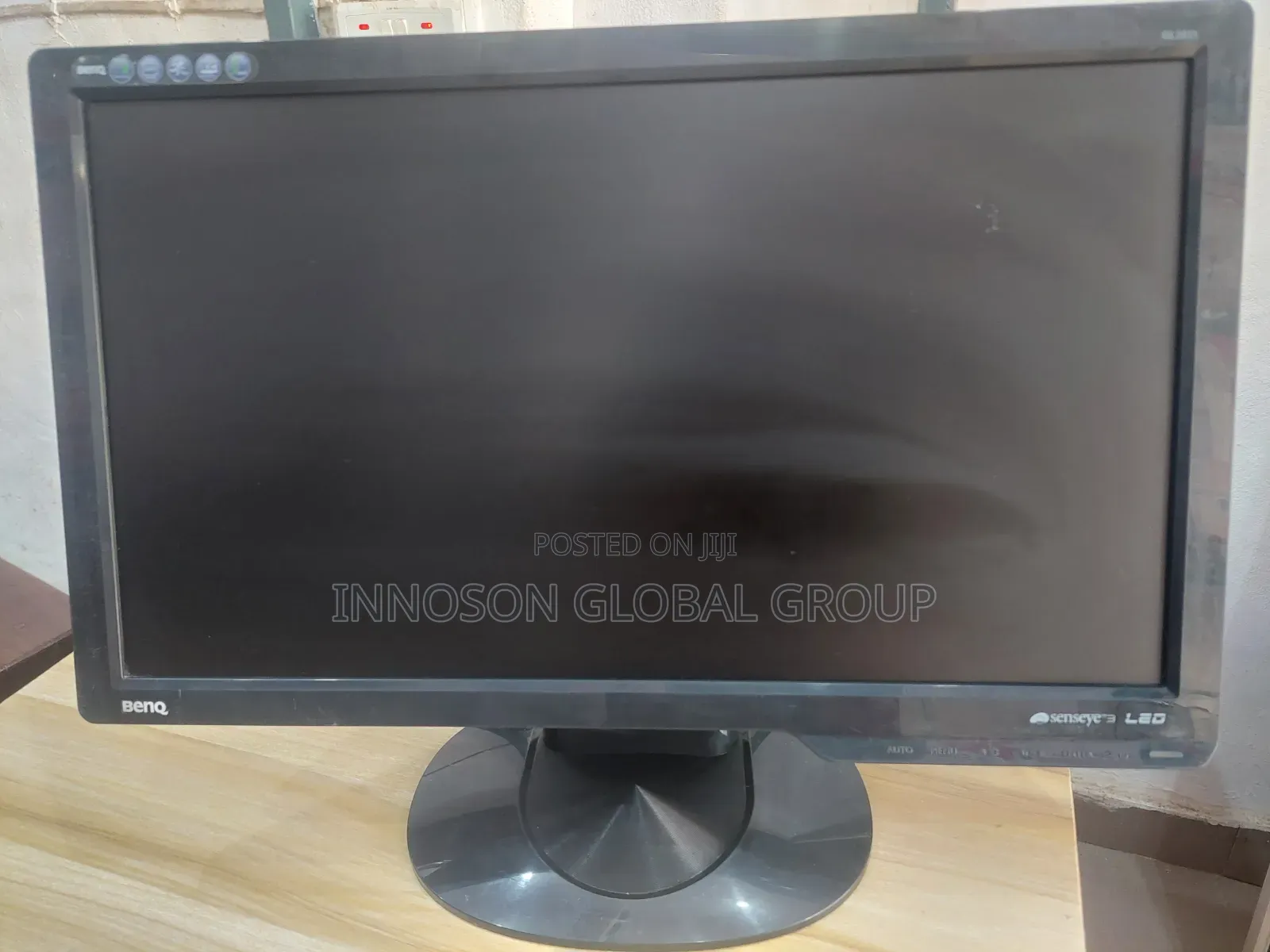 19" Inches BenQ Monitor