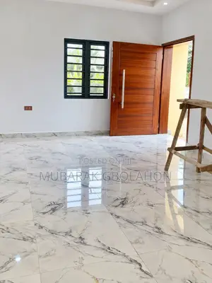 2bdrm Apartment in Lekki Expressway for rent