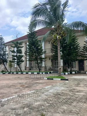 8bdrm Duplex in Katampe Extension for rent